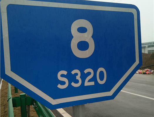 铜南路交通设施4.jpg